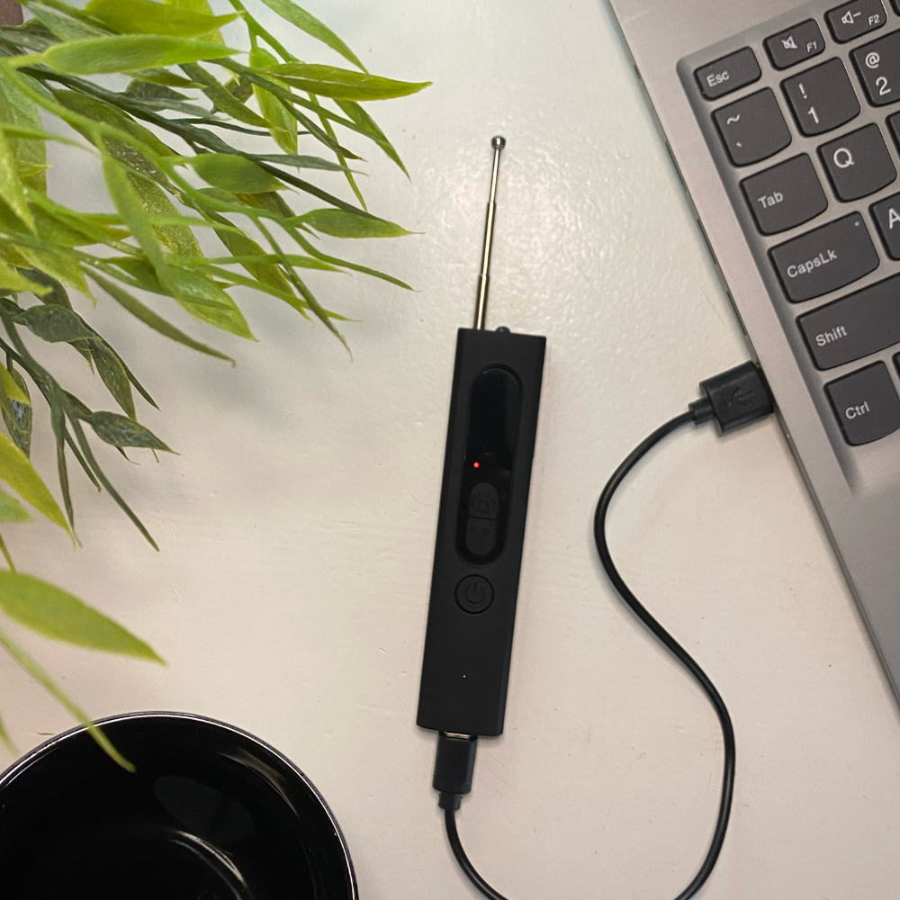 EyeSpotter™ - Hidden Camera Detector